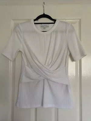 WITCHERY White Modern Twist Rib Top Size XS Can Fit 8 To 10 • $10