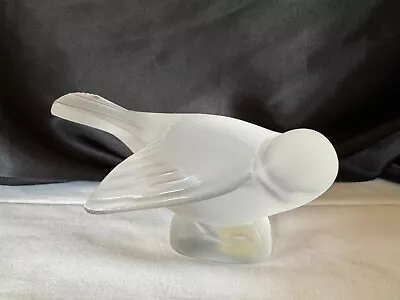 LALIQUE Frosted Crystal Glass Moineau Coquet Sleeping Bird Paperweight Figurine • £67.48