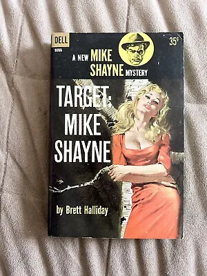 📒TARGET : MIKE SHAYNE - Brett Halliday - ROBERT McGINNIS COVER ART 1233 • $12.76