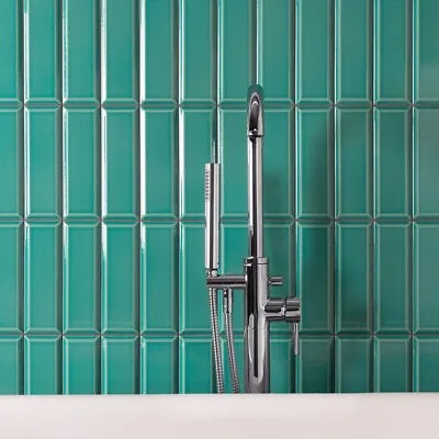 Metro Tiles - Outgot Verde Azulado Crackle 7x23cm - Box Of 60 - (£62.10 SQM) • £62.88