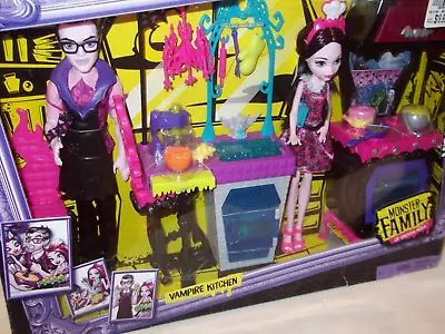 ✰ Monster High Family Of Draculara Dracula Toy Set Fangelica Playset Sealed New! • $175.99