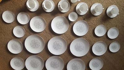 £40 • Buy Royal Worcester Bridal Lace Part Dinner Set Tea Set Plates Cups Saucers Jug Bowl