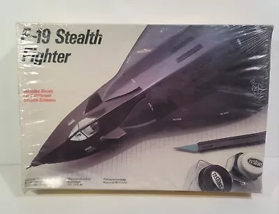 Testors Italeri F-19 Stealth Fighter - 1/48 Model Kit 595 VTG 1986 Model Kit • $35