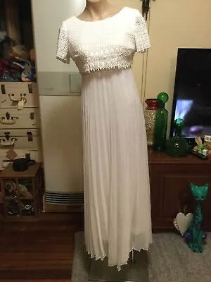 Genuine Vintage 80’s SUSAN PETERS Crisp White Maxi Wedding Dress Lace Bodice SW • $58