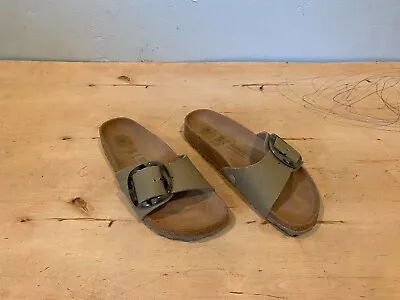 NWOT/B Birkenstock Madrid Vegan Big Buckle Sandal Faded Khaki Canvas 40/ 9 - 9.5 • $87.89