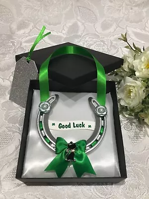 £29.99 • Buy LUCKY HORSESHOE SPARKLY SILVER With BLACK CAT CHARM * WEDDING EXAMS DRIVING TEST
