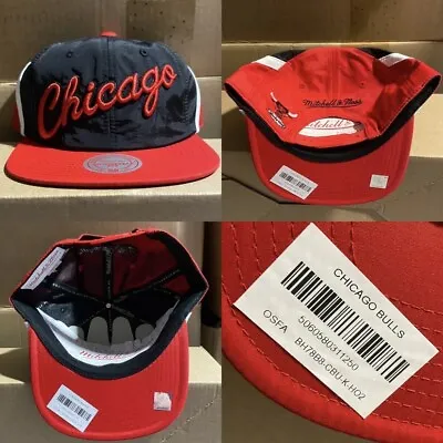 NEW Official Mitchell & Ness NBA Chicago Bulls Deadstock Snapback Baseball Cap • £14.99