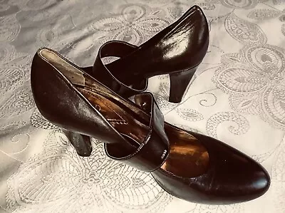 Michelle D Sz 9 N Dark Brown Leather Mary Jane Block High Heels Pumps • $20