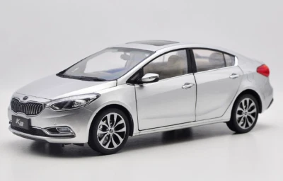 $109.99 • Buy 1/18 Dongfeng Yueda Kia Dealer Version Alloy Car Model KIA K3  