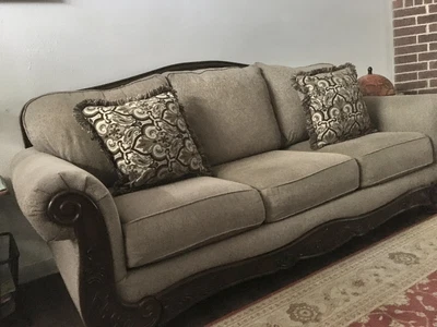 $330 • Buy Ashley Furniture Couch Sofa With Wood Trim Include Matching Pillows Great Cond