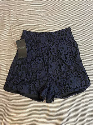 £8 • Buy Zara Navy Lace High Waisted Shorts Size XS