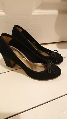 Fab M&s Insolia Black Shoes Size 4 • £4.99