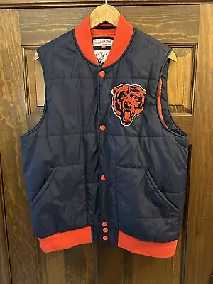 Mitchell & Ness Throwbacks Chicago Bears Bear Head Logo Puffer Vest Large • $49.99