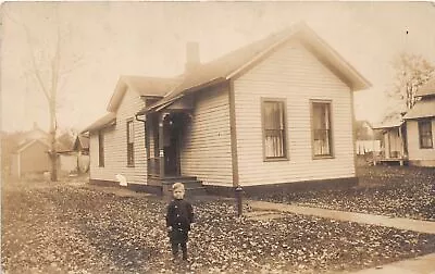 H86/ Vermilion Ohio RPPC Postcard C1910 Boy Home Residence Cottage 151 • $25.40