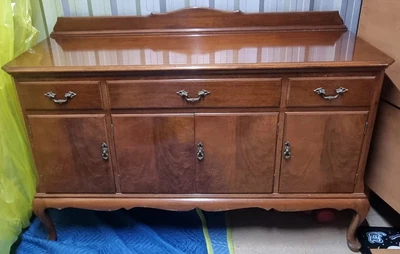 $300 • Buy Vintage Solid Timber Sideboard With Glass Top Queen Anne Style