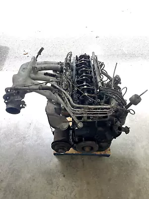 MERCEDES W111 220SE FINTAIL ENGINE M127 127.982 INJECTION MANUAL TRANSMISSION • $2499