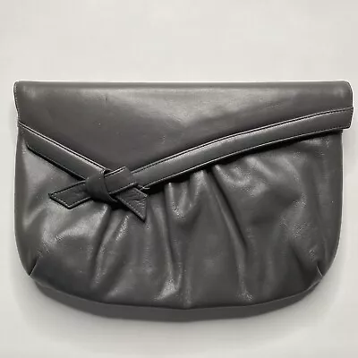 Vintage Morris Moskowitz Genuine Leather Gray Snap Closure Clutch / Purse - READ • $24.95