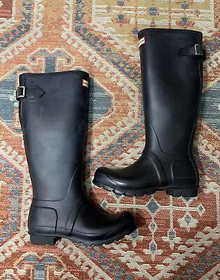 Hunter Black Tall Rain Boots Matte Womens 6 • $40