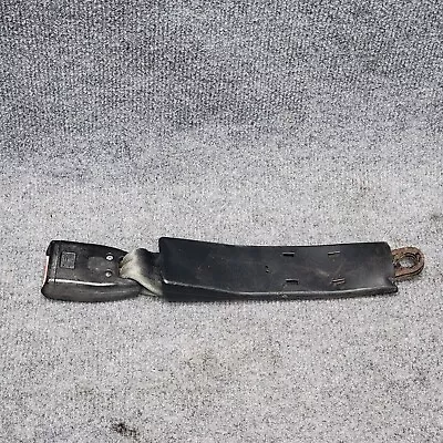 90-93 Mazda MX-5 Miata Passenger Right Seatbelt Receiver - OEM USED • $44.69