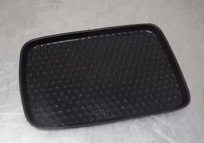 Chevrolet GMC Tahoe Suburban Yukon Center Console Armrest Lid Rubber Mat 03-06 • $19.99