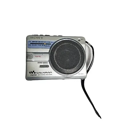 $40 • Buy Vintage Sony Walkman Radio FM AM Recording Cassette WM-SR10 Flat Mic 