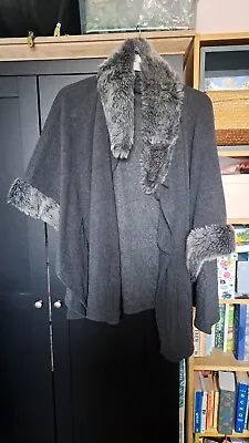 £3 • Buy Grey Fleece Cape With Faux Fur Cuffs One Size Will Fit A Large/ Xl