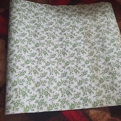 £10 • Buy 2 Full Rolls Vintage Retro 1960s 70s Floral Wallpaper Kitsch Green And White