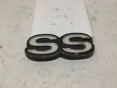 VINTAGE 1968-1969 Chevy II Nova SS GRILLE EMBLEM 68 69 OEM 9715282 • $99.99