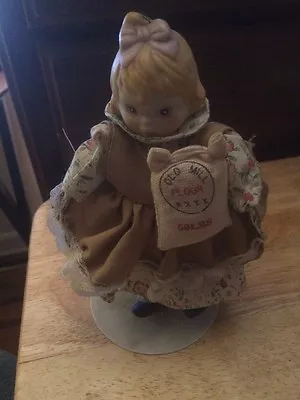 Vintage Kaiser Stand 6  Old Doll • $4.99