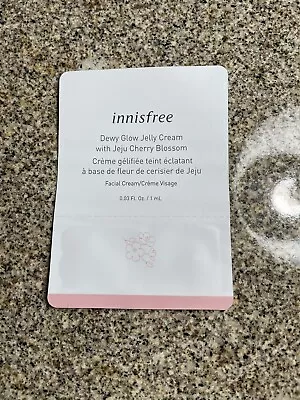 Innisfree Dewy Glow Jelly Cream 0.03fl.oz/1ml Sample Pack Brand New • $7