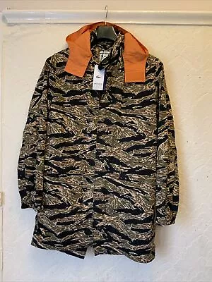 Lacoste Live Camo Jacket Large BRAND NEW WOW • £24