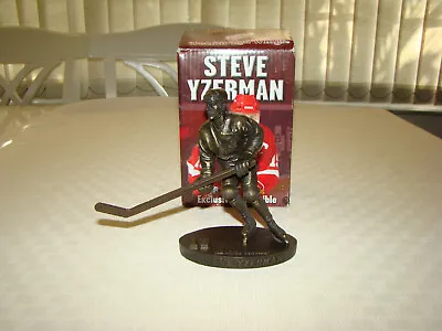 $59.99 • Buy Steve Yzerman Little Caesars Detroit Red Wings Statue Figurine Figure Hockey