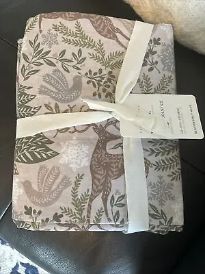 Pottery Barn Disney SHEET SET Twin Deer Holiday Winter Stag Ski Lodge Village • £114.49