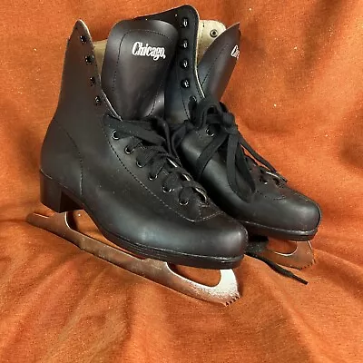 Chicago Mens & Boys Figure Skates-size 7 • $28.79