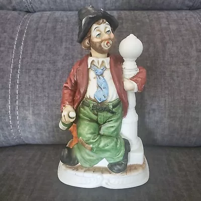 WACO Lampost Willie The Hobo Melody In Motion Porcelain Clown Figurine • $25.99