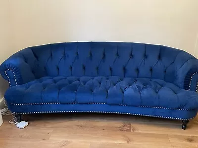 Beautiful Curved Front Modern Chesterfield Sofa • £250