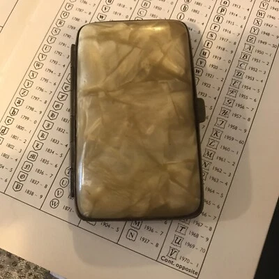 £9.99 • Buy Vintage Cigarette Case Metal And Looks Like She’ll Beautiful Item 