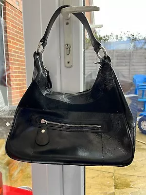 £5 • Buy CARVELA Black Leather Bag