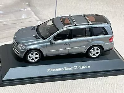 Mercedes-Benz Gl Klasse X164 Dealer Special Order Palladium Silver 1/43 • $111.92