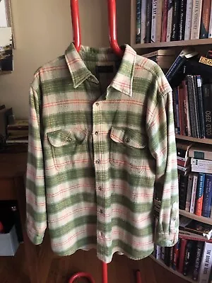 Field & Stream Mens Heavy Flannel Shirt Large Green Plaid Button Up Long Sleeve • $27