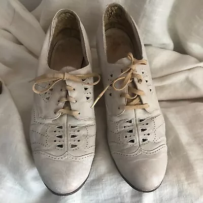 Antique Ladies White Leather Oxford Lace Up Heels • $119.62