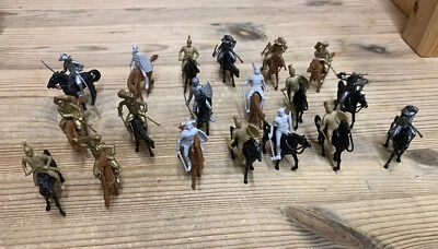 £2.99 • Buy Vintage Kinder Surprise Toy Mounted Horse  Soldiers Cavalry Viking Knights Roman
