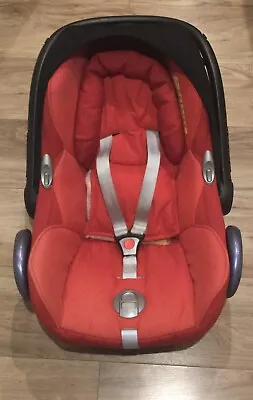 £25 • Buy Infant Carry Cot / Car Seat Maxi-cosi Cabriofix