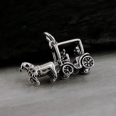 925 Sterling Silver Horse And Buggy Charm - Horse Drawn Carriage Coach Surrey • $21.95