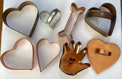 Lot Vtg Copper Cookie Cutter Heart In Hand 5  Unmarked Handles & Bone • $120