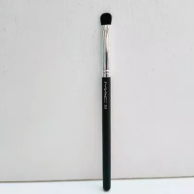 MAC 233 Split Fibre Eye Shadow Brush Full Size Brand New! • £14.17