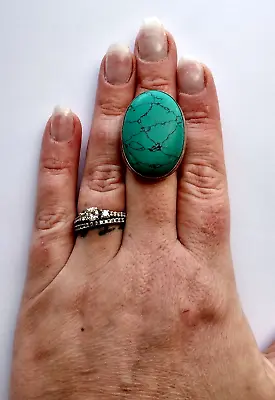 ! Lovely BIG Vintage 925 Sterling Silver & Spiderweb Turquoise Oval Ring - Sz 8 • $39