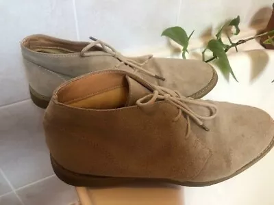 Catullus Men’s Suede Desert Boots Shoes 7 (ladies 8.5 - 9) Sand Colour • $10.99