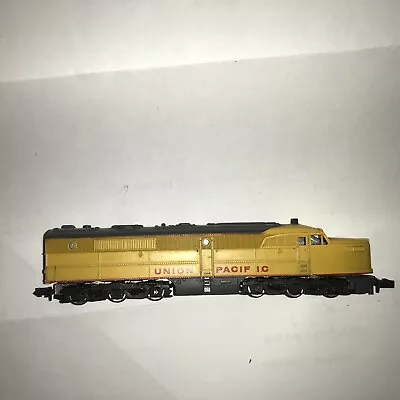 N Scale Southern Pacific Alco PA-1 Powered Locomotive #4008 By Con-Cor • $41