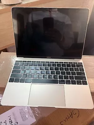 Apple MacBook 2016 12  1.1GHz Core M3 256GB SSD 8GB RAM • $99